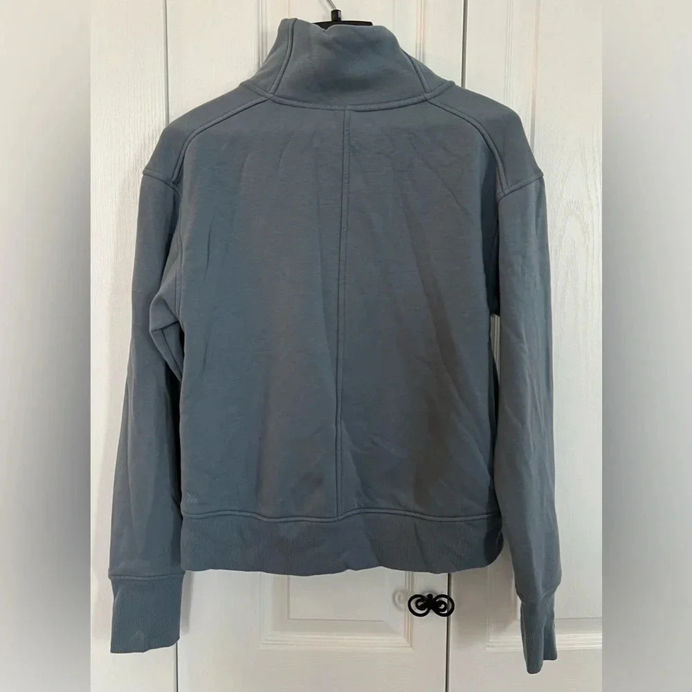All in Motion  Women's Size S Asymmetrical Zip Pullover Sweatshirt blue. - Picture 5 of 8